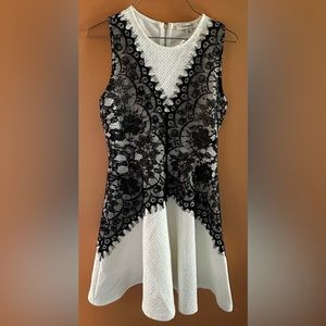 Francesca's Ivory & Black Lace Designed Dress Womans XS, New w/o tags